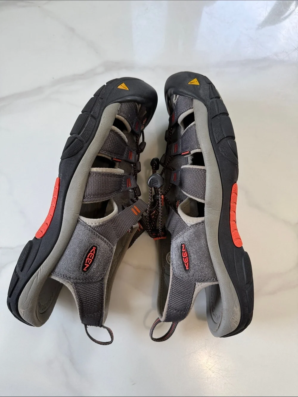 Keen durable closed